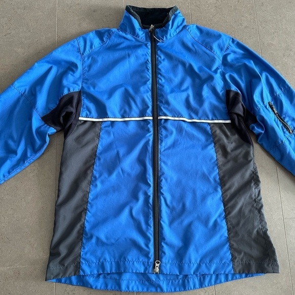 MEC jacket size Large - Picture 9 of 10